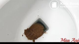 Woman has diarrhea after shower