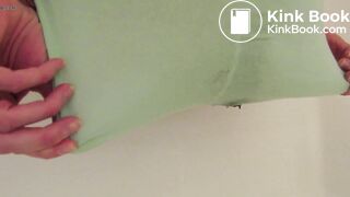 Shitting and pissing in panties - video 2