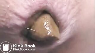 Japanese girl pooping fat log