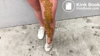 in the parking lot, the guy helped his girlfriend wash