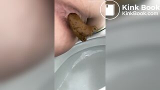 Her poop was very strong and had a nice smell