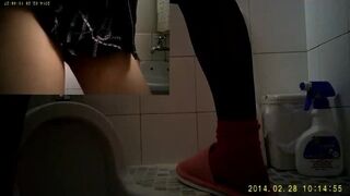 Asian Girl diarrhea voyeur
