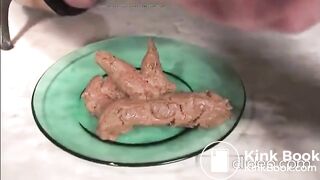 Brazilian in high heels gets on the table and shits