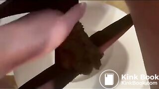 Julia messing her pants