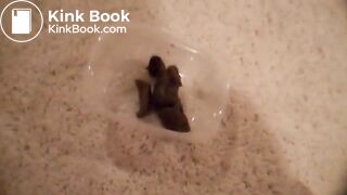 Girl poops - video 20