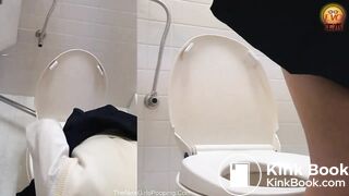 Pretty Japanese student shits on pornera