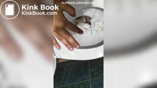 YUMMY SHIT ON TOILET