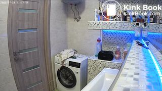 Woman pooping in Toilet 171