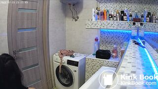 Woman pooping in Toilet 171