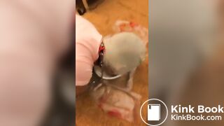 嫁衣女王黄金圣水黑丝深喉FEMDOM