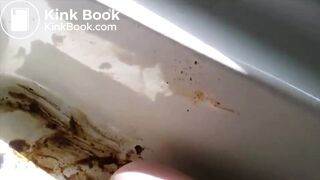 College student eats shit herself