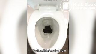 Solid healthy poop