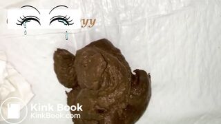 Ebony Sundress farts