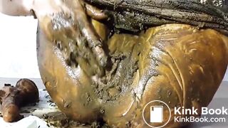 brunette girl shitting camos