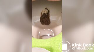 Japanese poop 1 - video 2