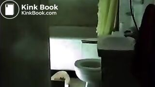 Vintage BBW Shitting