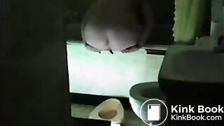 Vintage BBW Shitting