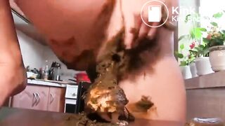 Russian fucks her ass witha shitty dildo