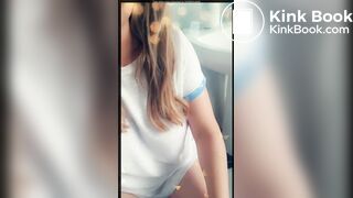 Cute blonde - video 4