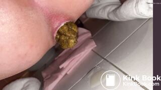 pooping girl - video 66