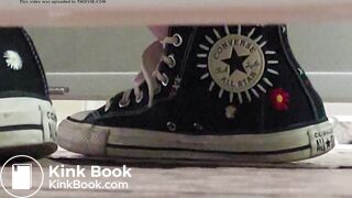20211031 中囯女大学生大便2