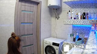 Woman pooping in Toilet 131