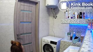 Woman pooping in Toilet 131