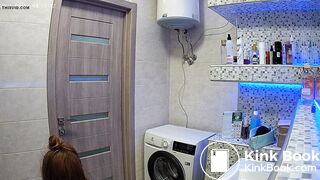 Woman pooping in Toilet 131