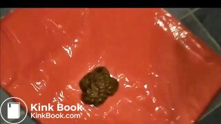 spicy food dilutes her shit