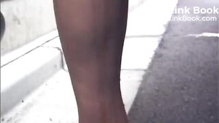 Pooping girl - video 110