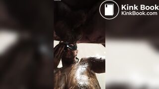 Lizanie brudnej dupy