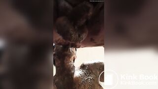 Lizanie brudnej dupy