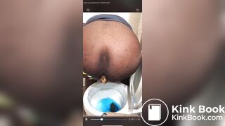 Ebony toilet shitting - video 9