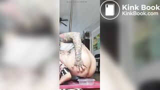 Sexy Sisters Shitting Together Again