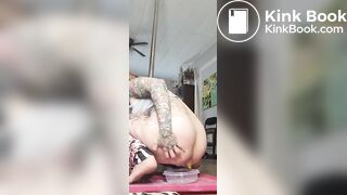 Sexy Sisters Shitting Together Again