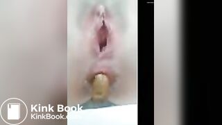 Gf shitting on paper towels