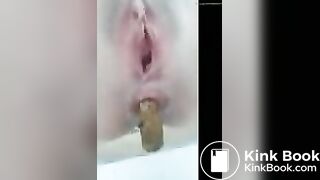 Gf shitting on paper towels