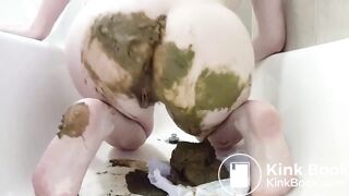 Massive triple pull ups poo