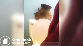 Girl pooping - video 34
