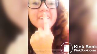 Girl pooping - video 34