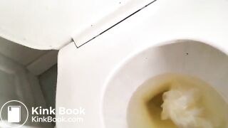 Real Chubby Slut Stinky Farts and big shit