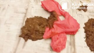 Pawg defecation