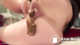 Sexy Farting Ass Drops Big Shit