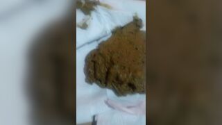 Mature Colombiana bbw poops