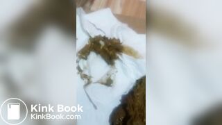 Mature Colombiana bbw poops