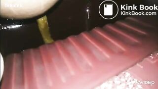 Asian girl pooping in toilet - video 2