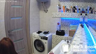Woman pooping in Toilet 126