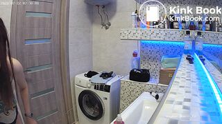 Woman pooping in Toilet 126