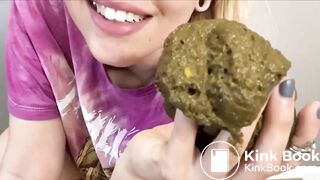 Sexy girl shits in her hand and inhales