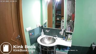 Woman pooping in Toilet 152